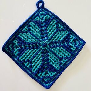 Handmade Crochet Potholder in Teal and Royal Blue